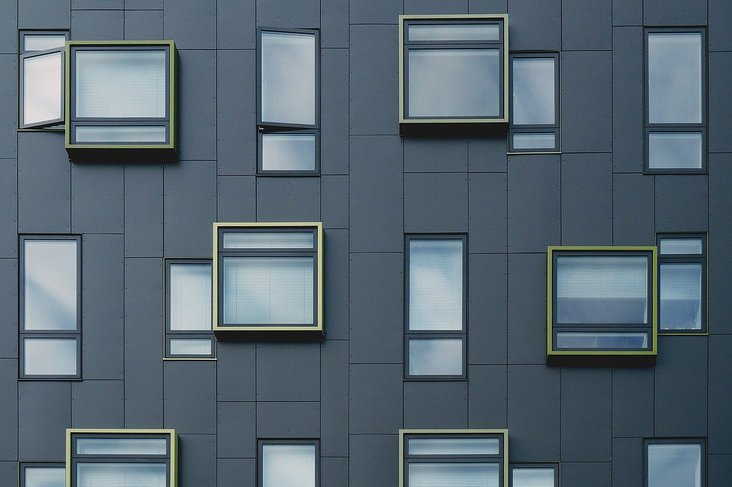 building-1245984_1280.jpg