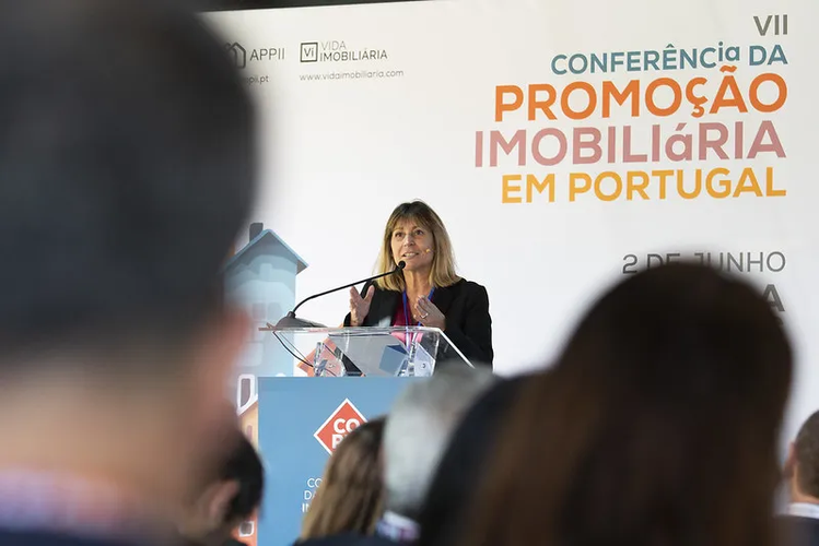 BTR: A mudança tem de começar com a disrupção na legislação", defende Carolina Roca